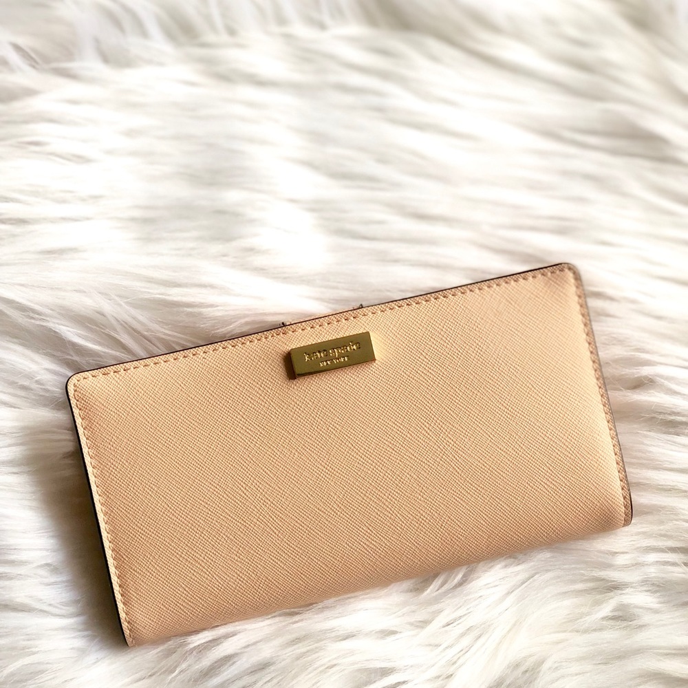 Pre-Loved Kate Spade Newbury Lane Wallet - Rosetta